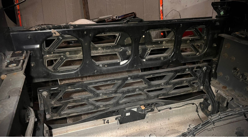 Renault - Bumper: afbeelding 2 Renault - Bumper: afbeelding 2