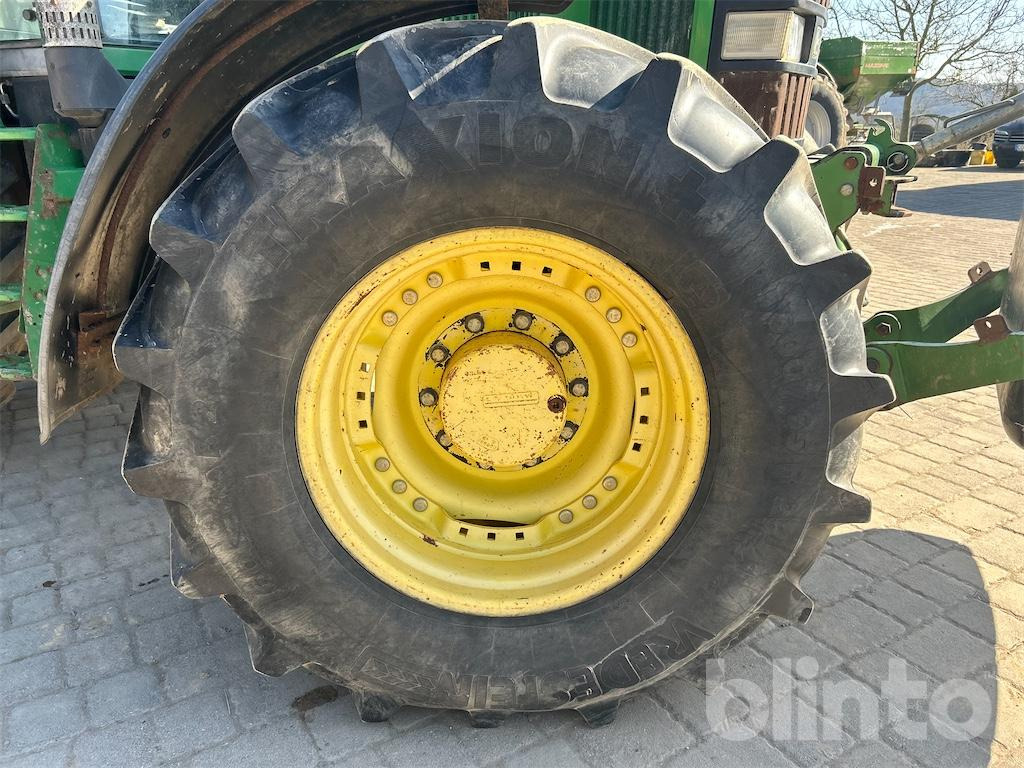 Tractor 1999 John Deere 7810: afbeelding 12