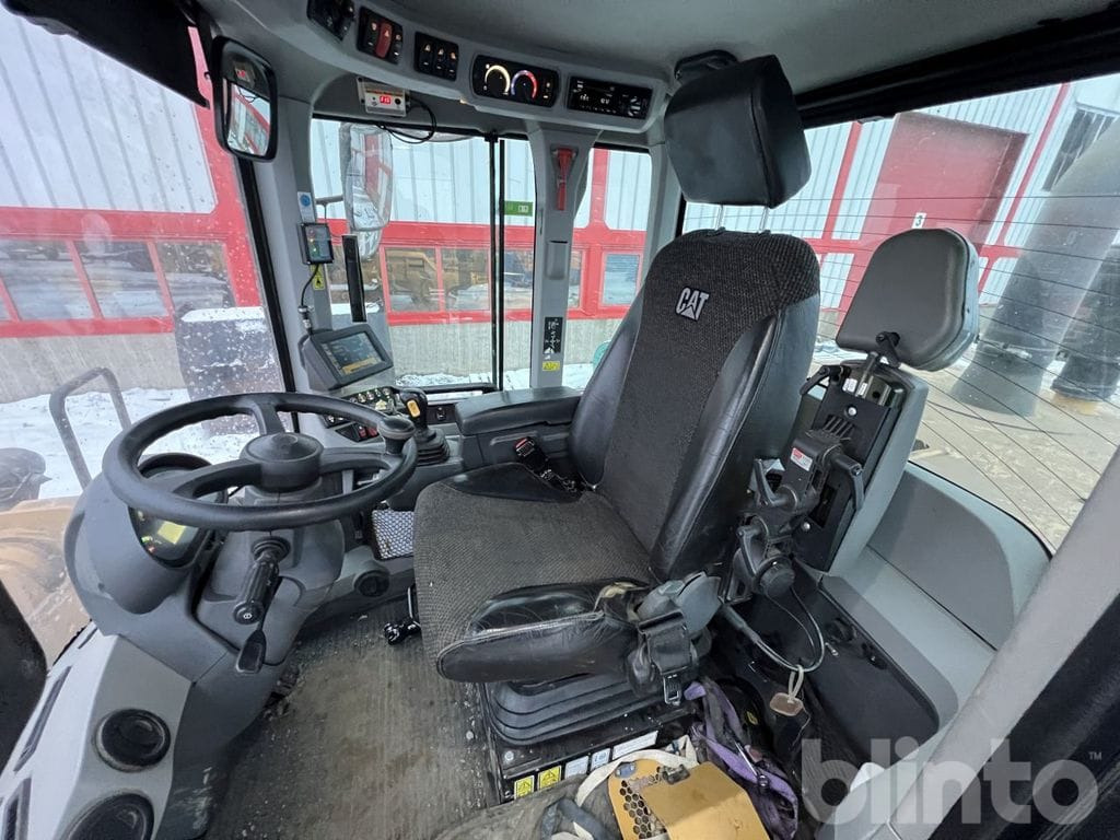 Wiellader CAT 938M Lång bom: afbeelding 44