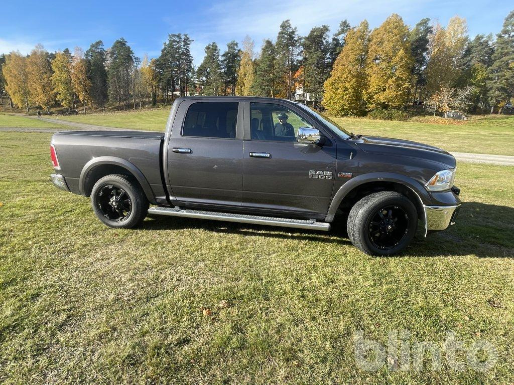 DODGE RAM Hemi 5,7 - Pick-up: afbeelding 1 DODGE RAM Hemi 5,7 - Pick-up: afbeelding 1