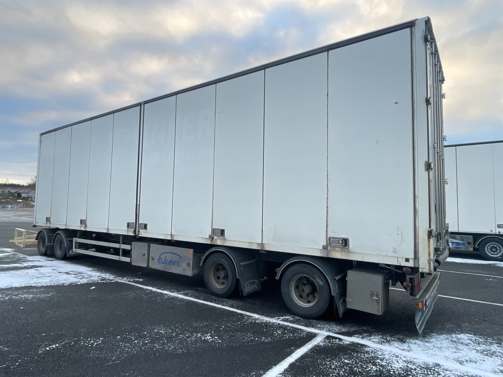 EKERI L/L-4 - Gesloten aanhangwagen: afbeelding 4 EKERI L/L-4 - Gesloten aanhangwagen: afbeelding 4