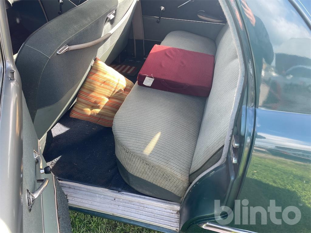 Personenwagen FORD V-8 CUSTOM DE LUXE: afbeelding 14