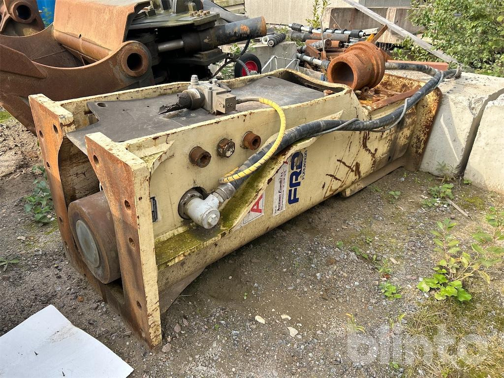 Furukawa F70LN / Reparationsobjekt - Hydraulische hamer: afbeelding 1 Furukawa F70LN / Reparationsobjekt - Hydraulische hamer: afbeelding 1