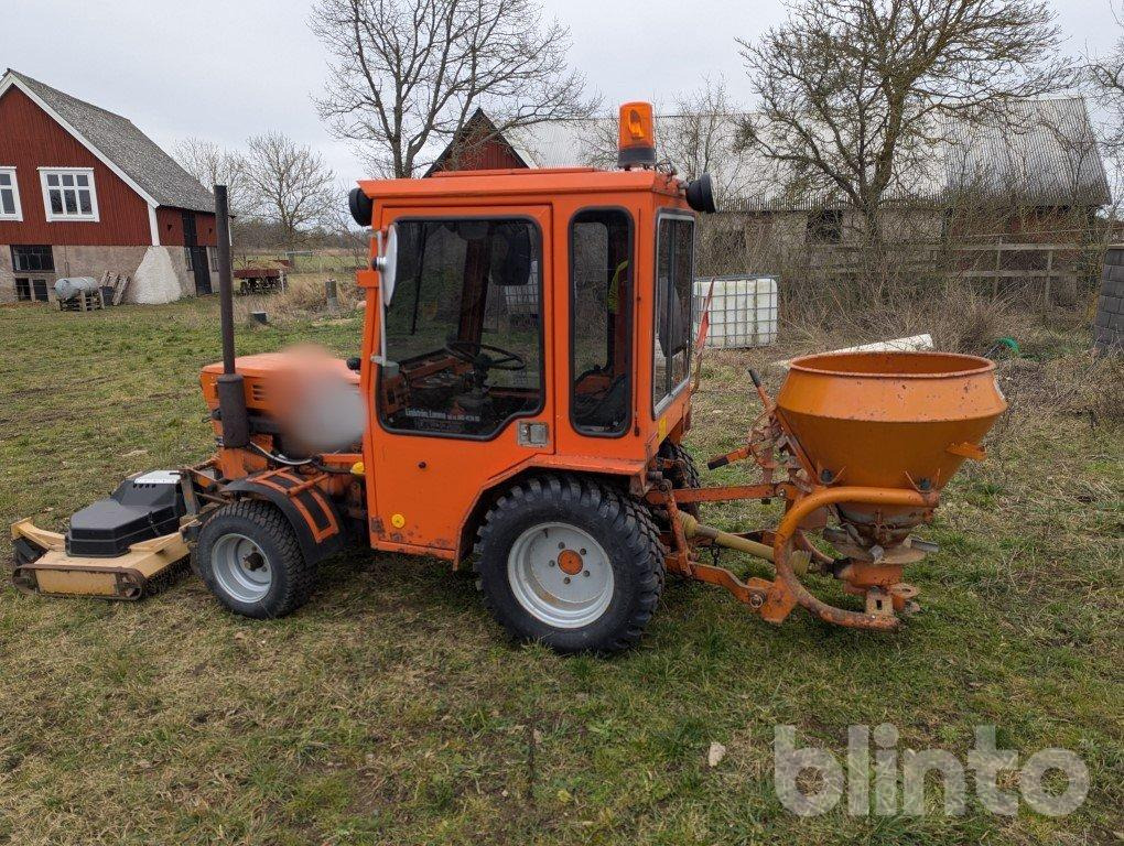 Holder P60 med flera redskap - Gemeentelijke machine/ Speciaal: afbeelding 1 Holder P60 med flera redskap - Gemeentelijke machine/ Speciaal: afbeelding 1