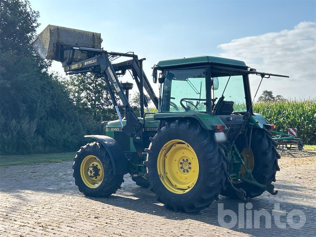 John Deere 2140 SG2 (1986) - Tractor: afbeelding 3 John Deere 2140 SG2 (1986) - Tractor: afbeelding 3