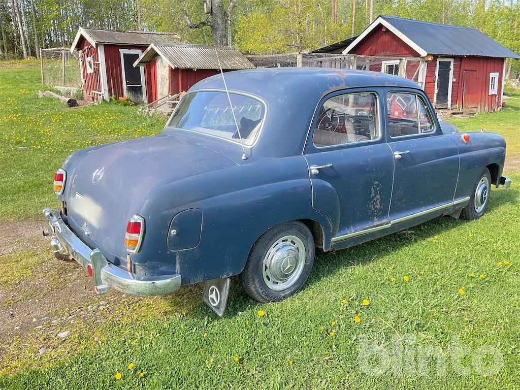 MERCEDES BENZ 180 4 D - Personenwagen: afbeelding 2 MERCEDES BENZ 180 4 D - Personenwagen: afbeelding 2