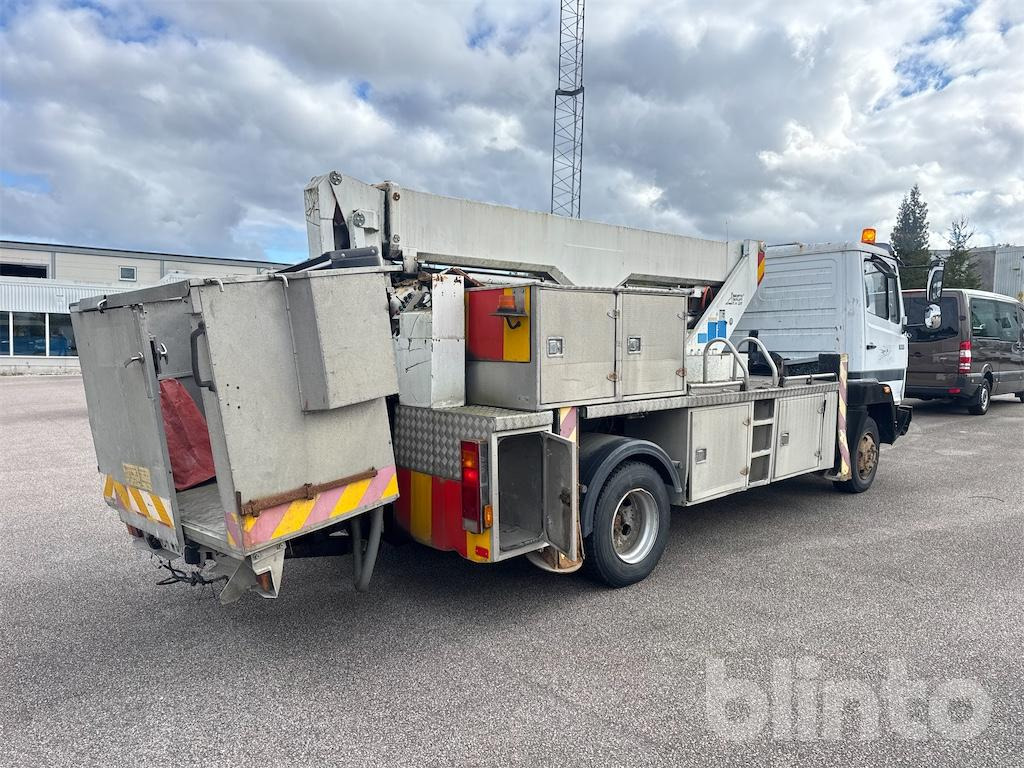 MERCEDES BENZ 817 - Vrachtwagen hoogwerker: afbeelding 5 MERCEDES BENZ 817 - Vrachtwagen hoogwerker: afbeelding 5