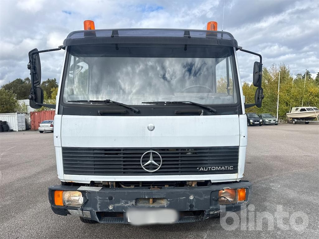 MERCEDES BENZ 817 - Vrachtwagen hoogwerker: afbeelding 2 MERCEDES BENZ 817 - Vrachtwagen hoogwerker: afbeelding 2
