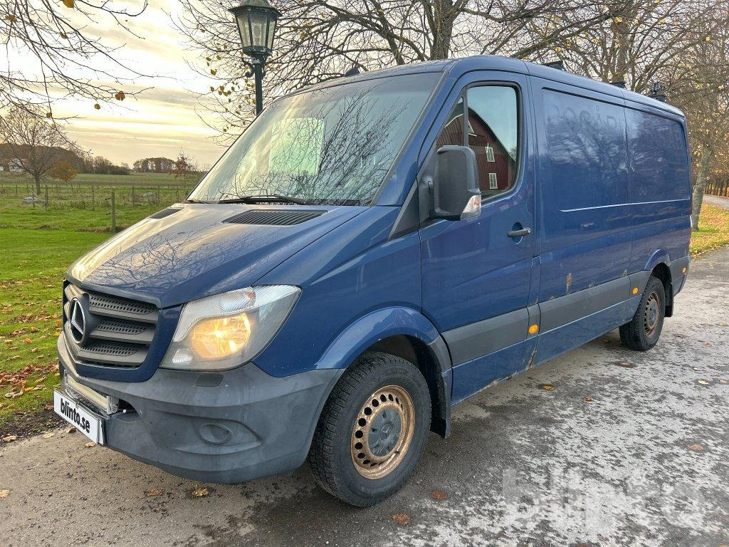 Mercedes-Benz Sprinter - Nybesiktigad! - Gesloten bestelwagen: afbeelding 1 Mercedes-Benz Sprinter - Nybesiktigad! - Gesloten bestelwagen: afbeelding 1