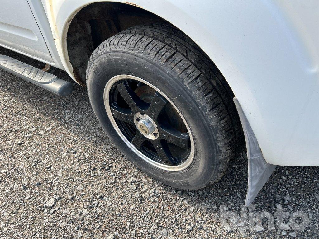 Pick-up NISSAN D40 NAVARA DOUBLE CAB: afbeelding 41