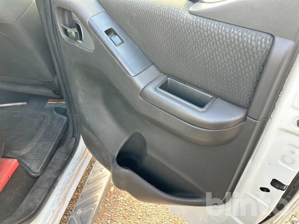 Pick-up NISSAN D40 NAVARA DOUBLE CAB: afbeelding 24