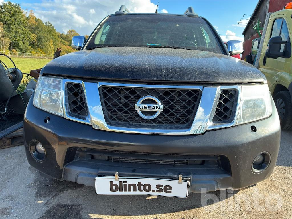 NISSAN - Personenwagen: afbeelding 2 NISSAN - Personenwagen: afbeelding 2