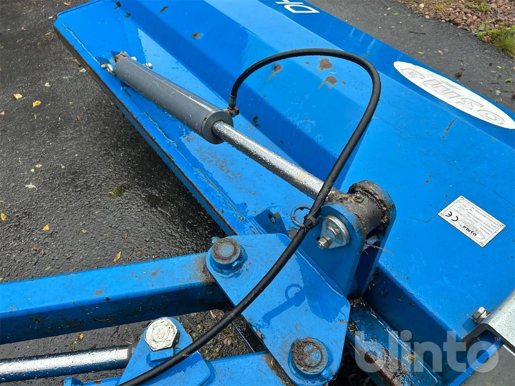 Osma DHL 190 - Verstek klepelmaaier: afbeelding 5 Osma DHL 190 - Verstek klepelmaaier: afbeelding 5
