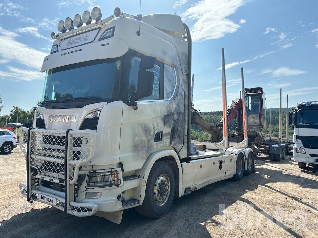 SCANIA R650B6X4NB - Houttransport, Kraanwagen: afbeelding 1 SCANIA R650B6X4NB - Houttransport, Kraanwagen: afbeelding 1