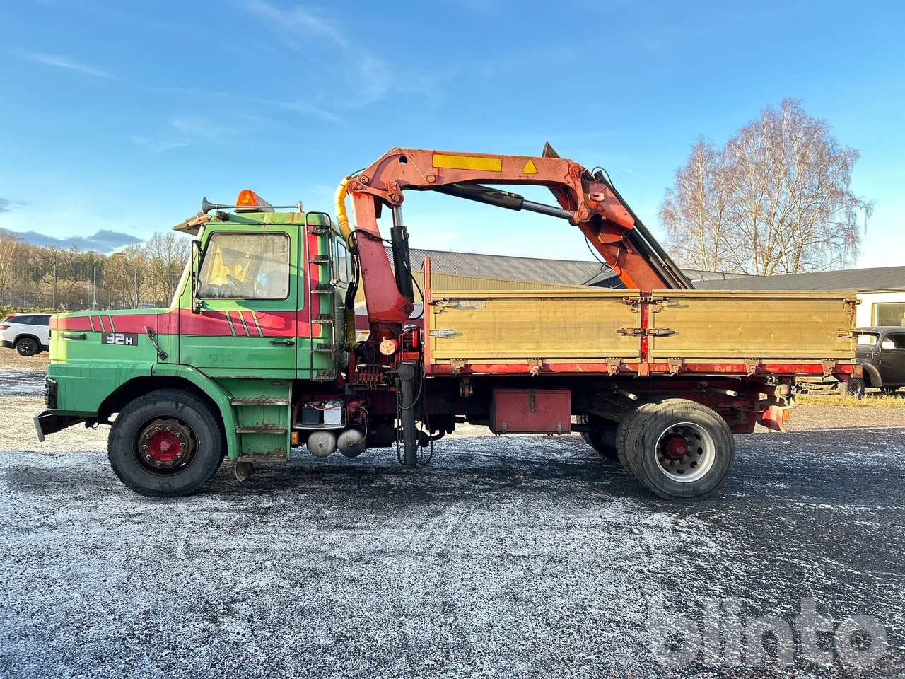 SCANIA T 924 4X2 Kranbil - Vrachtwagen met open laadbak, Kraanwagen: afbeelding 3 SCANIA T 924 4X2 Kranbil - Vrachtwagen met open laadbak, Kraanwagen: afbeelding 3
