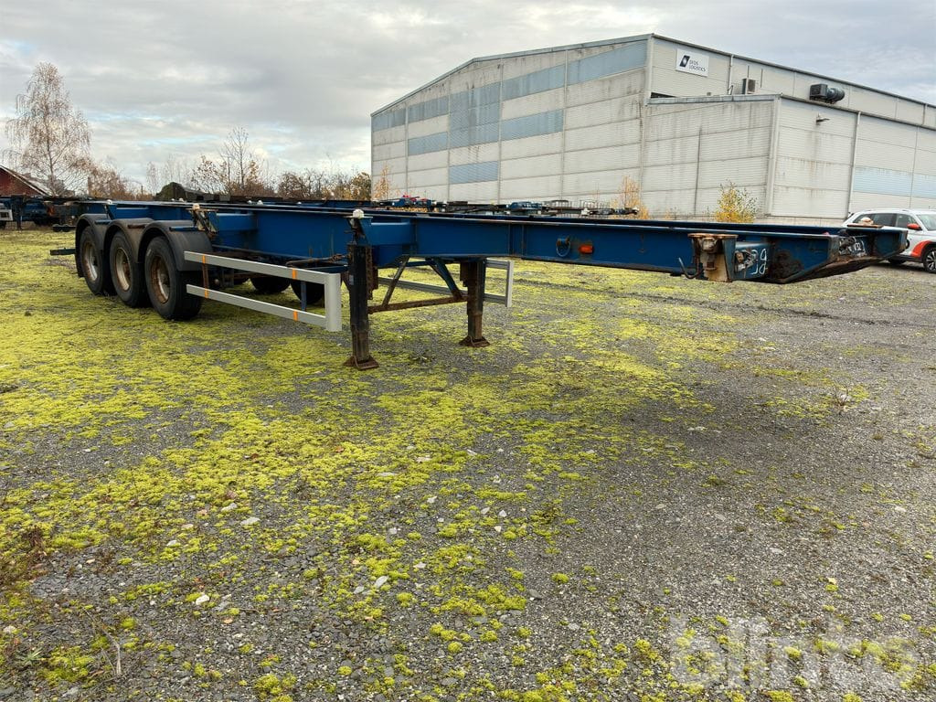 TRAUFO FRUEHAUF - Open bak met boorden oplegger: afbeelding 3 TRAUFO FRUEHAUF - Open bak met boorden oplegger: afbeelding 3