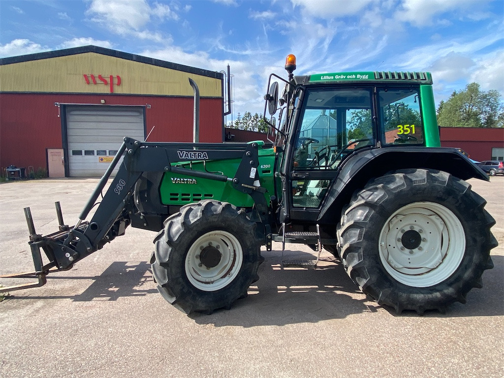 VALTRA 6200-4 - Tractor: afbeelding 2 VALTRA 6200-4 - Tractor: afbeelding 2