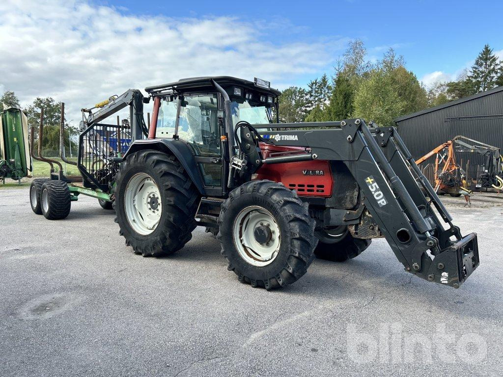VALTRA 6850-4 - Tractor: afbeelding 1 VALTRA 6850-4 - Tractor: afbeelding 1