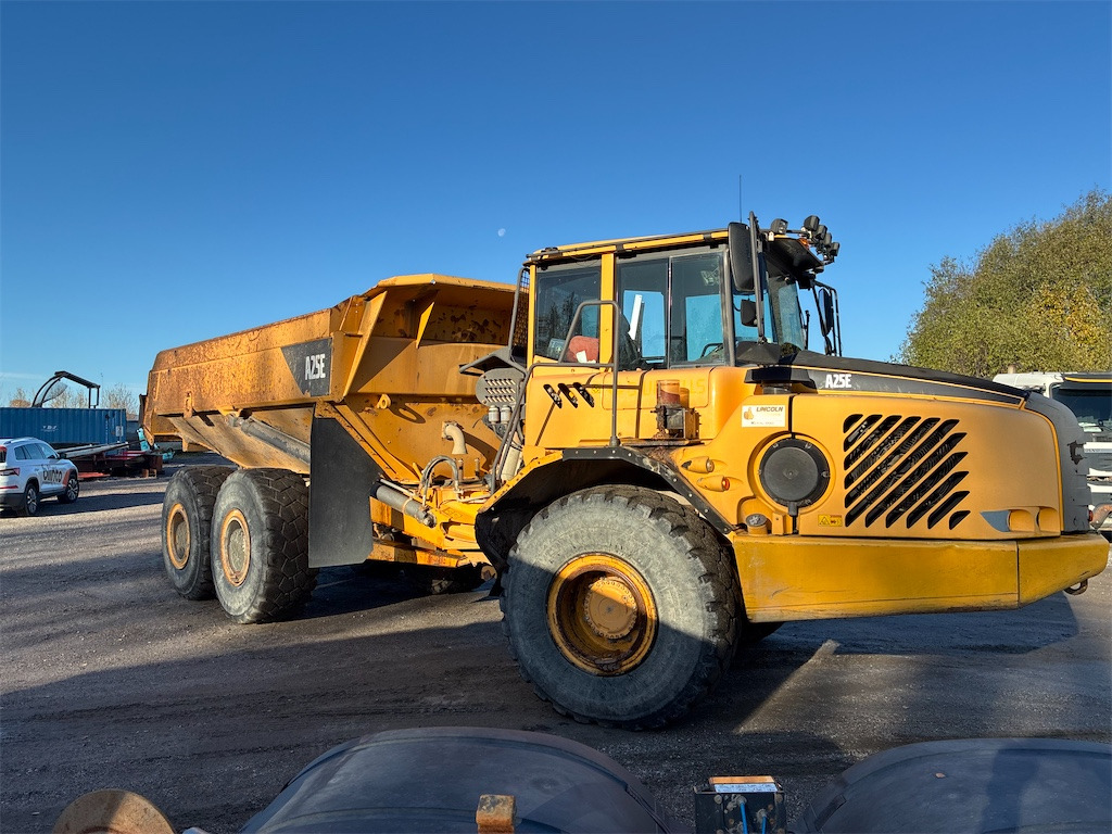 VOLVO A25E 6X6 - Kiepwagen met knikbesturing: afbeelding 3 VOLVO A25E 6X6 - Kiepwagen met knikbesturing: afbeelding 3