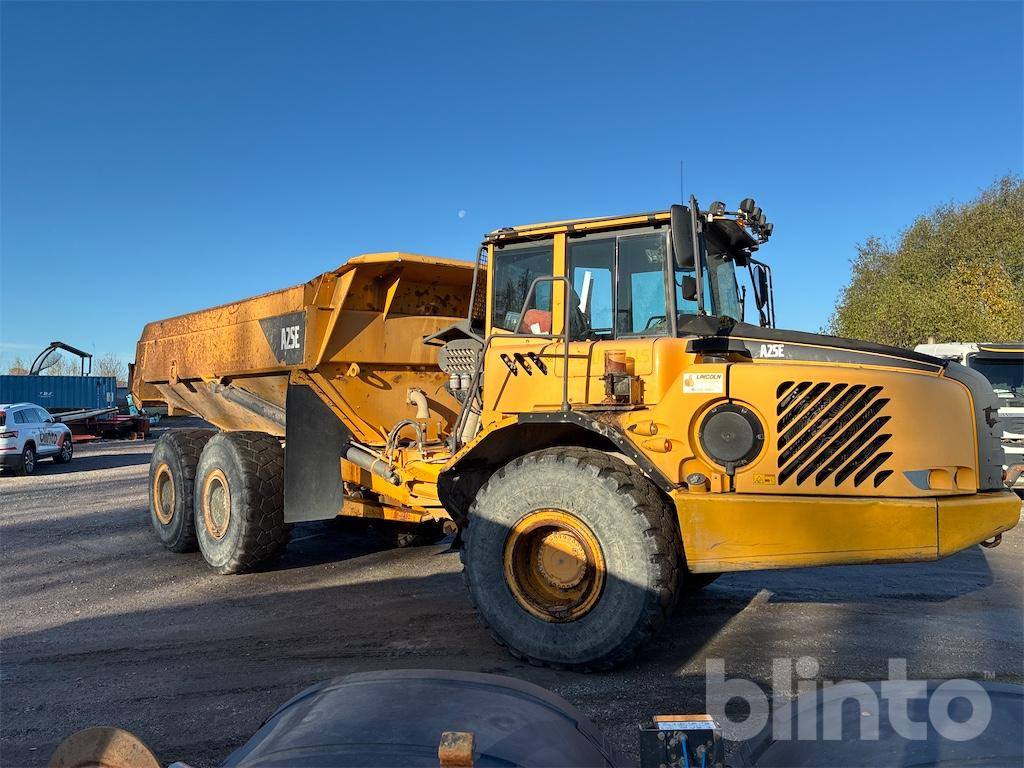 VOLVO A25E 6X6 - Kiepwagen met knikbesturing: afbeelding 3 VOLVO A25E 6X6 - Kiepwagen met knikbesturing: afbeelding 3