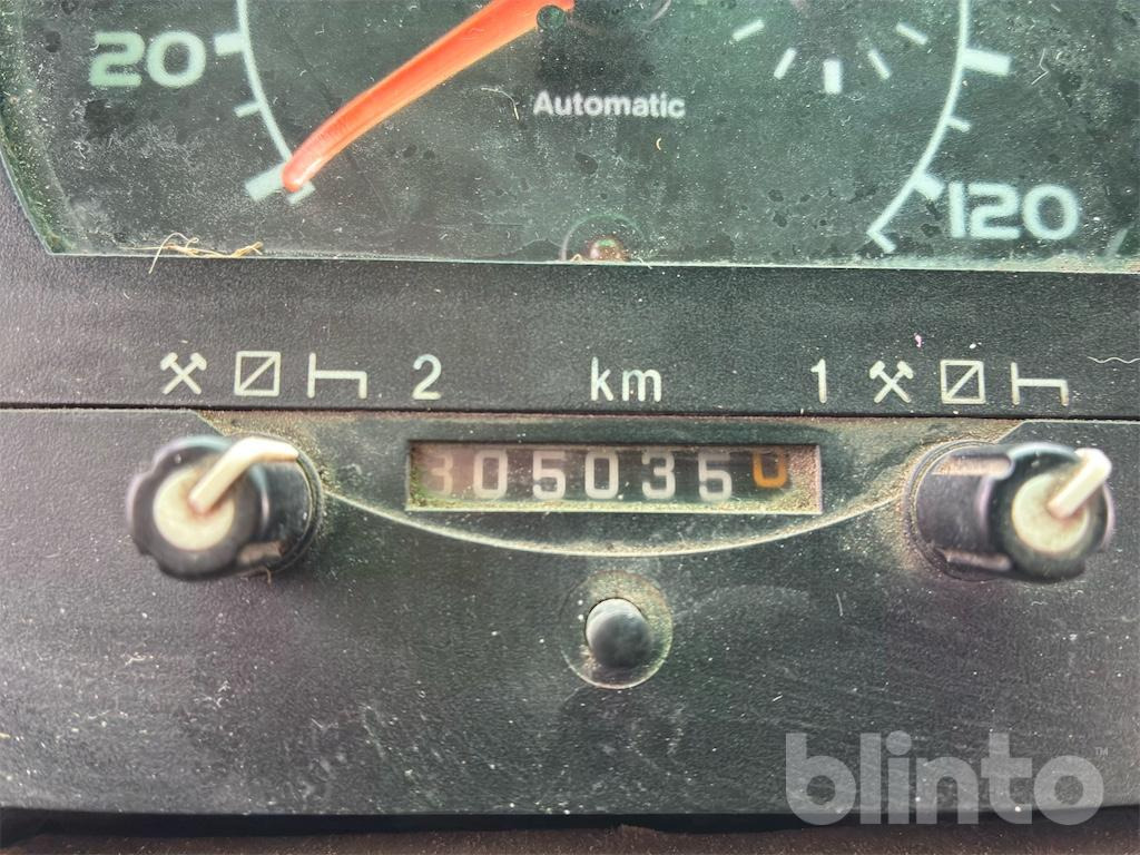 Paardenvrachtwagen VOLVO FL614: afbeelding 44