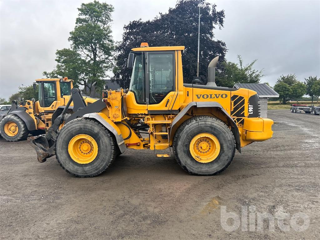 Wiellader Volvo L90F - 1 Ägare: afbeelding 10