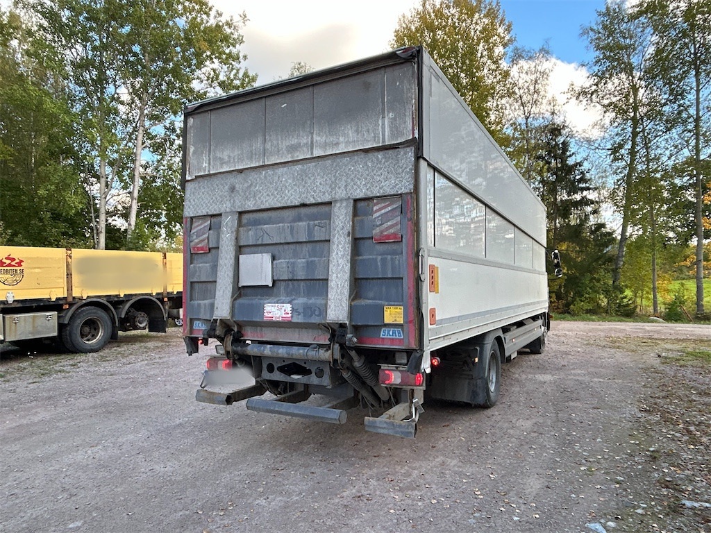 MERCEDES-BENZ Atego 967PKX3 skåp med höj-och sänkbart tak - Vrachtwagen: afbeelding 3 MERCEDES-BENZ Atego 967PKX3 skåp med höj-och sänkbart tak - Vrachtwagen: afbeelding 3