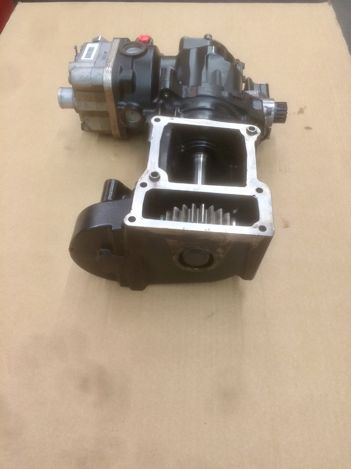 COMPRESSORE ARIA MONOCILINDRICO CON FRIZIONE MAN / KNORR - Luchtcompressor: afbeelding 2 COMPRESSORE ARIA MONOCILINDRICO CON FRIZIONE MAN / KNORR - Luchtcompressor: afbeelding 2