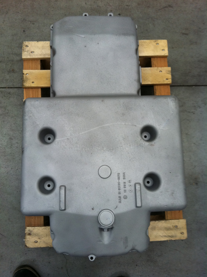 MAN 51058015585 - COPPA OLIO MOTORE MAN D2865LOH - VERSIONE BUS - Carterpan voor Vrachtwagen: afbeelding 5 MAN 51058015585 - COPPA OLIO MOTORE MAN D2865LOH - VERSIONE BUS - Carterpan voor Vrachtwagen: afbeelding 5