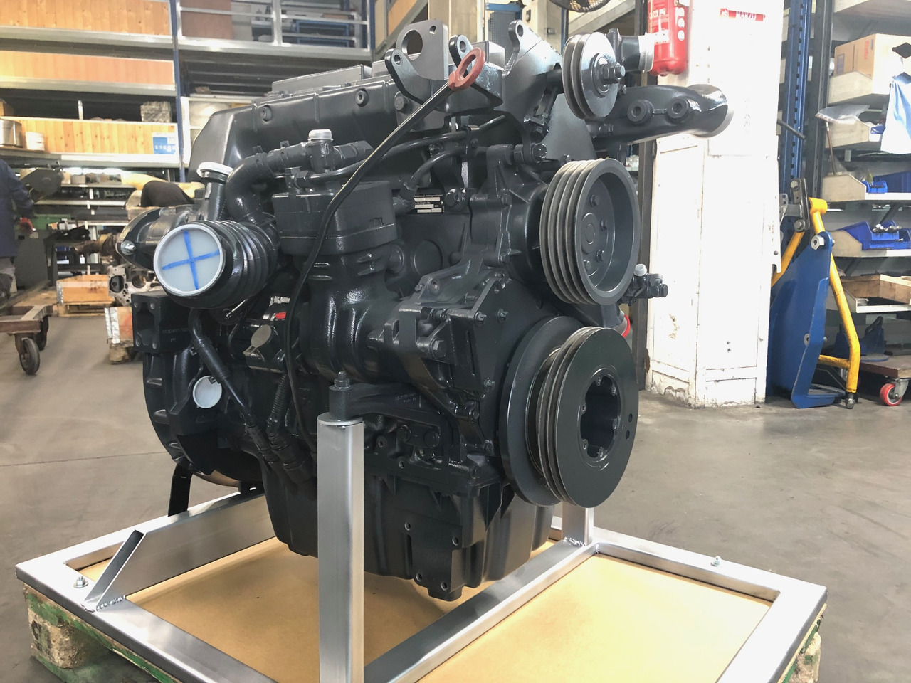 MOTORE MAN D0834LOH02 / D0834 LOH02 - 170CV - EURO 3 - completo - Motor: afbeelding 4 MOTORE MAN D0834LOH02 / D0834 LOH02 - 170CV - EURO 3 - completo - Motor: afbeelding 4
