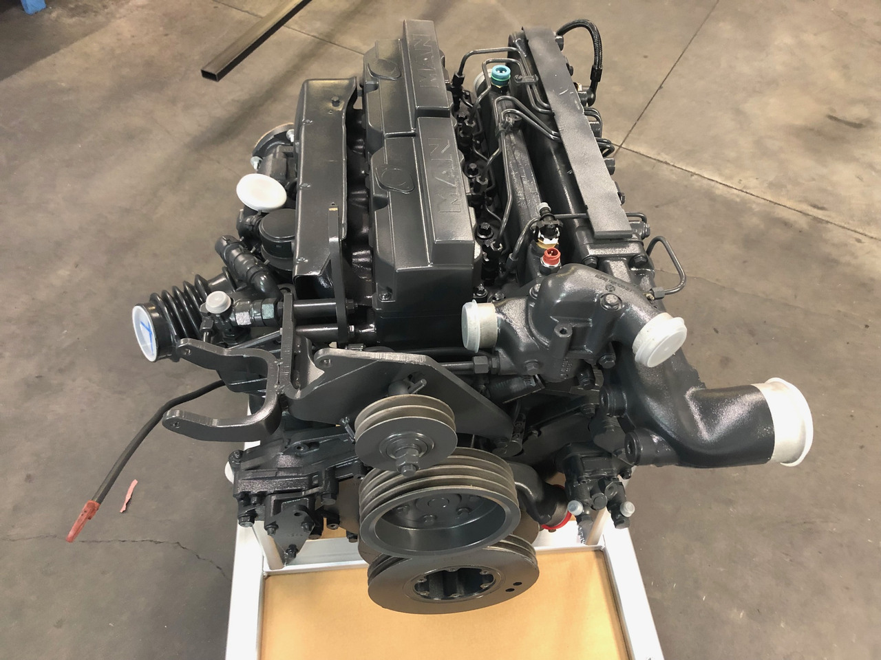 MOTORE MAN D0834LOH02 / D0834 LOH02 - 170CV - EURO 3 - completo - Motor: afbeelding 3 MOTORE MAN D0834LOH02 / D0834 LOH02 - 170CV - EURO 3 - completo - Motor: afbeelding 3
