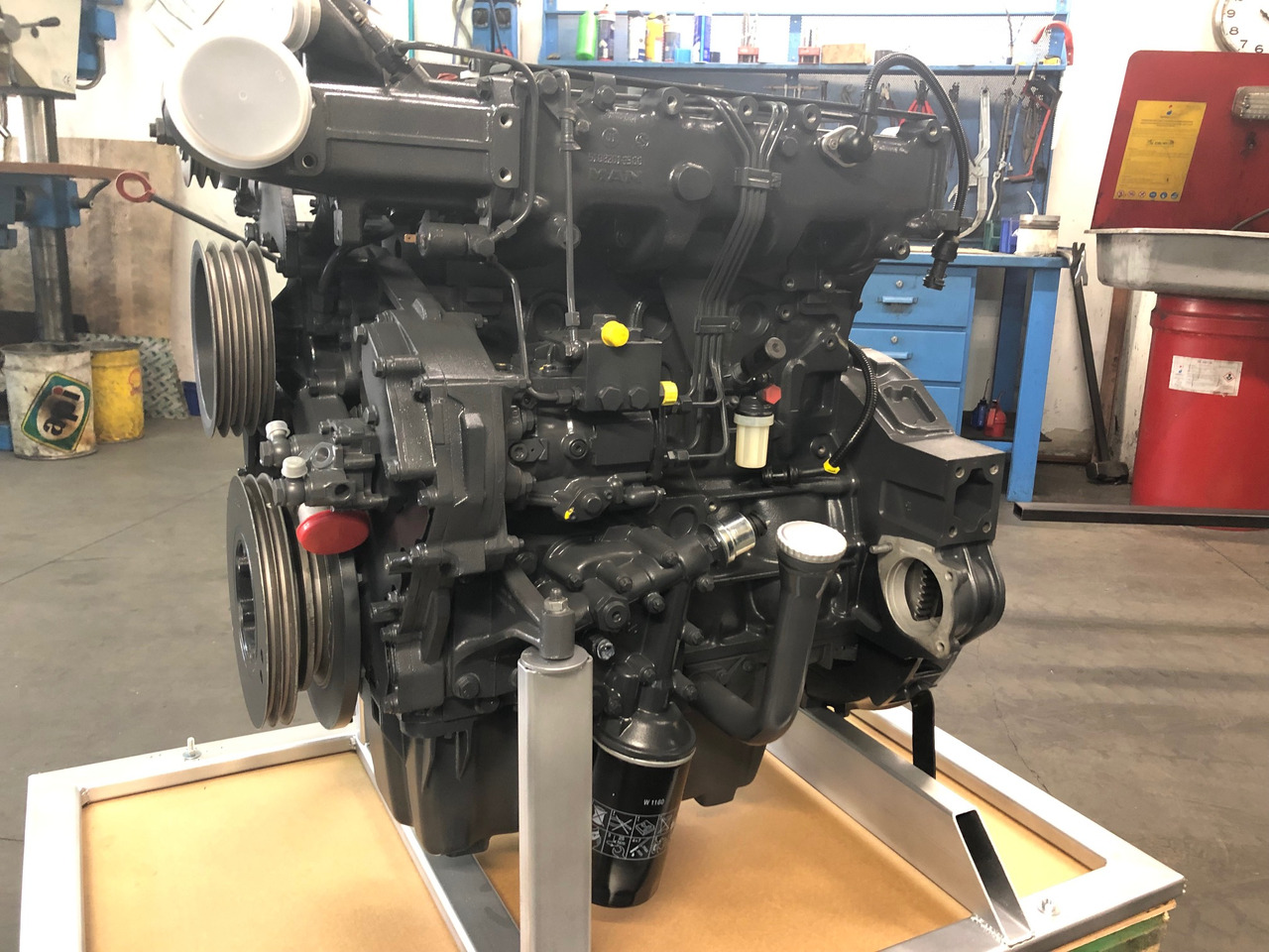 MOTORE MAN D0834LOH02 / D0834 LOH02 - 170CV - EURO 3 - completo - Motor: afbeelding 5 MOTORE MAN D0834LOH02 / D0834 LOH02 - 170CV - EURO 3 - completo - Motor: afbeelding 5