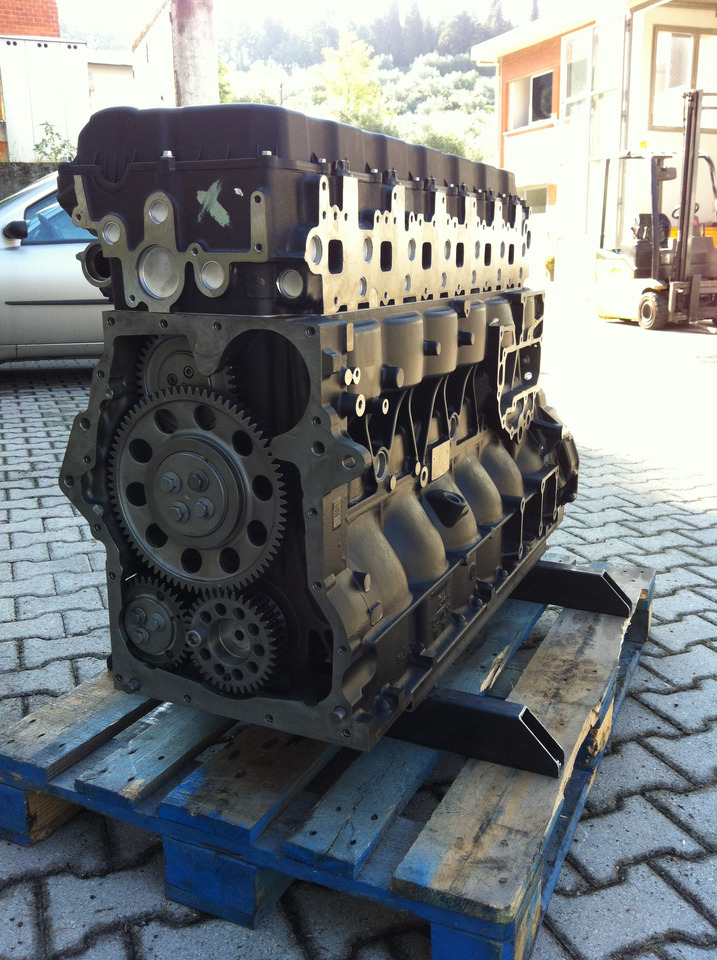 MOTORE MAN D2066LOH02 - Motor: afbeelding 3 MOTORE MAN D2066LOH02 - Motor: afbeelding 3