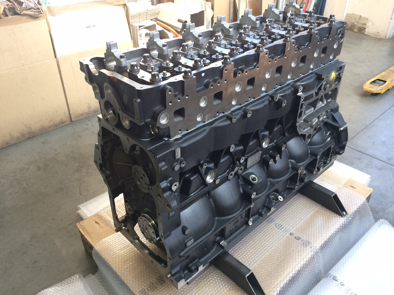 MOTORE MAN D2676 LOH32 - 505CV - EURO 6 - MOTORE AUTOBUS VERTICALE - Motor voor Bus: afbeelding 5 MOTORE MAN D2676 LOH32 - 505CV - EURO 6 - MOTORE AUTOBUS VERTICALE - Motor voor Bus: afbeelding 5