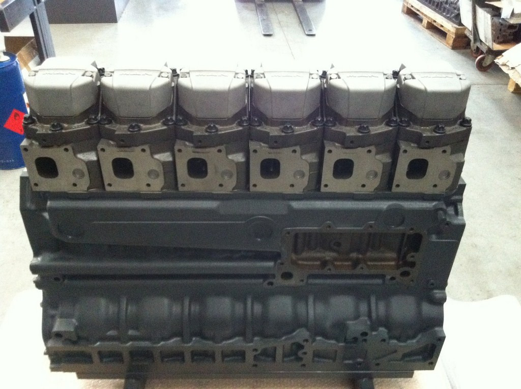 MOTORE MAN D2866LUH25 - 360CV - EURO 3 - BUS - Motor voor Bus: afbeelding 5 MOTORE MAN D2866LUH25 - 360CV - EURO 3 - BUS - Motor voor Bus: afbeelding 5