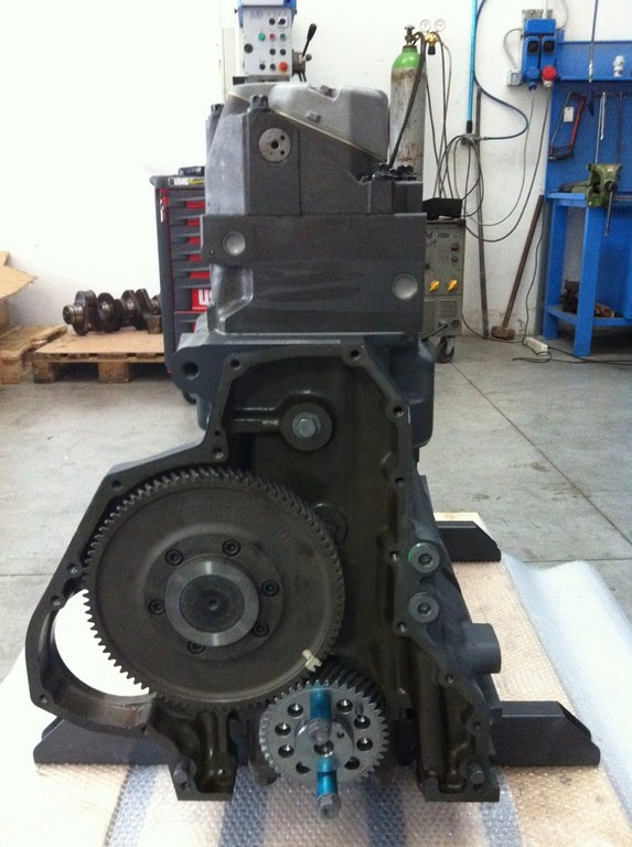 MOTORE MAN D2866LUH36 - 360CV - EURO 3 - BUS - Motor voor Bus: afbeelding 1 MOTORE MAN D2866LUH36 - 360CV - EURO 3 - BUS - Motor voor Bus: afbeelding 1