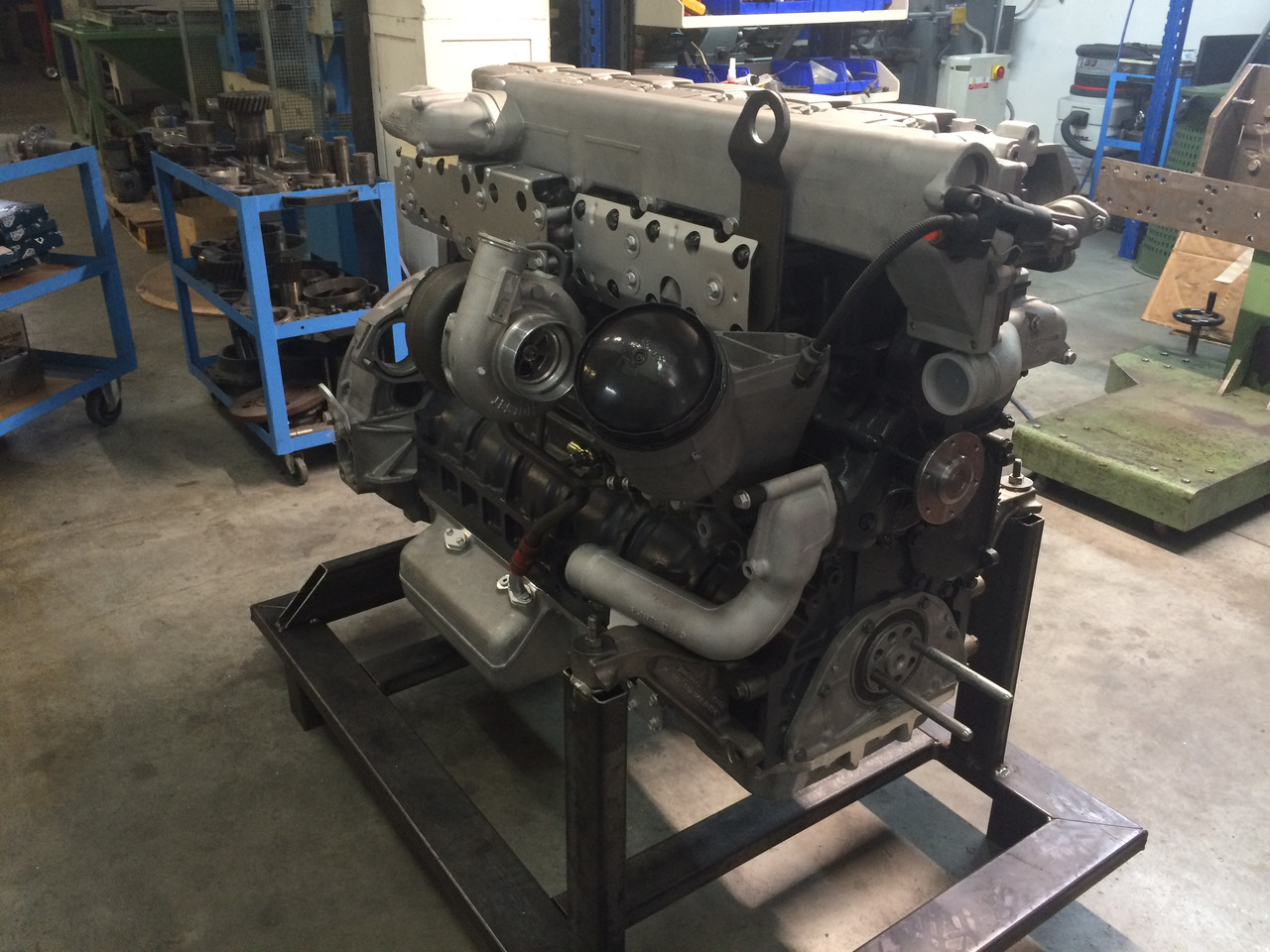 MOTORE MAN D2876LOH02 - Motor: afbeelding 1 MOTORE MAN D2876LOH02 - Motor: afbeelding 1
