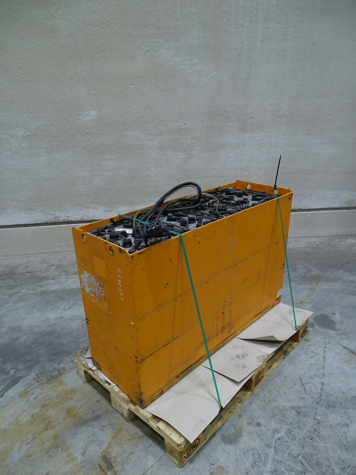 Habat 48V775AH - Bouwmachine: afbeelding 2 Habat 48V775AH - Bouwmachine: afbeelding 2