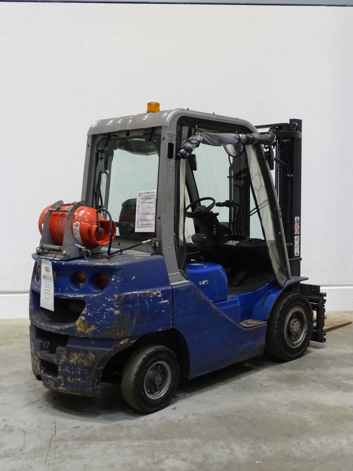 Cesab M325G - LPG heftruck: afbeelding 5 Cesab M325G - LPG heftruck: afbeelding 5