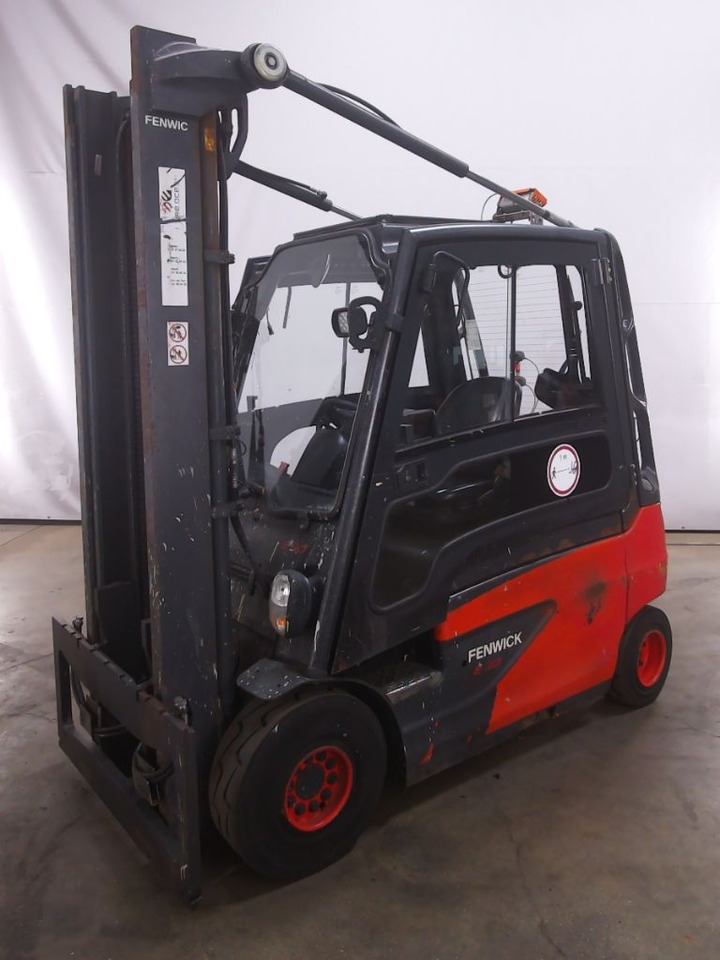 Linde E30L-01 - Elektrische heftruck: afbeelding 1 Linde E30L-01 - Elektrische heftruck: afbeelding 1