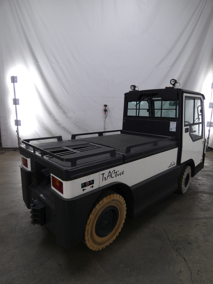 Linde P250 - Elektrische trekker: afbeelding 2 Linde P250 - Elektrische trekker: afbeelding 2