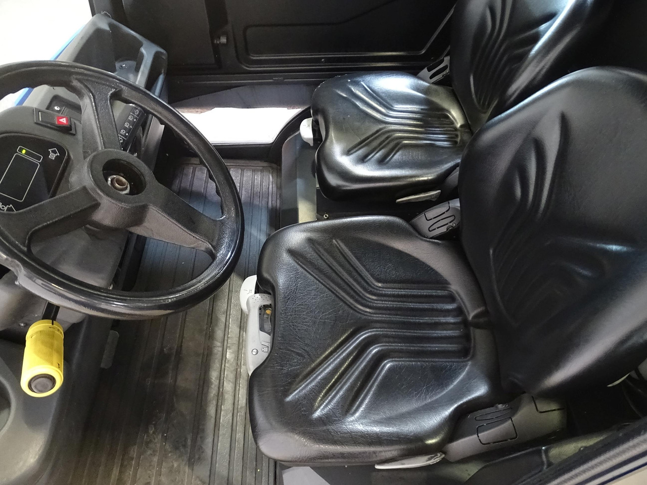 Linde P250 - Elektrische trekker: afbeelding 3 Linde P250 - Elektrische trekker: afbeelding 3