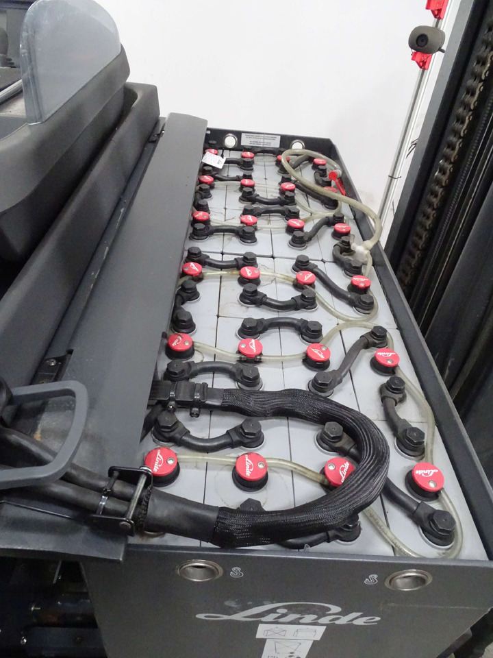 Linde R16HD-01 - Reach truck: afbeelding 4 Linde R16HD-01 - Reach truck: afbeelding 4