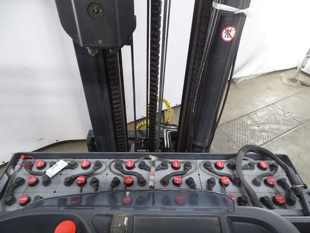 Linde R16HD-01 - Reach truck: afbeelding 4 Linde R16HD-01 - Reach truck: afbeelding 4