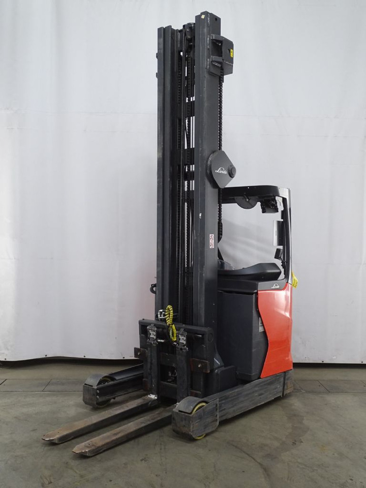 Linde R16HD-01 - Reach truck: afbeelding 1 Linde R16HD-01 - Reach truck: afbeelding 1