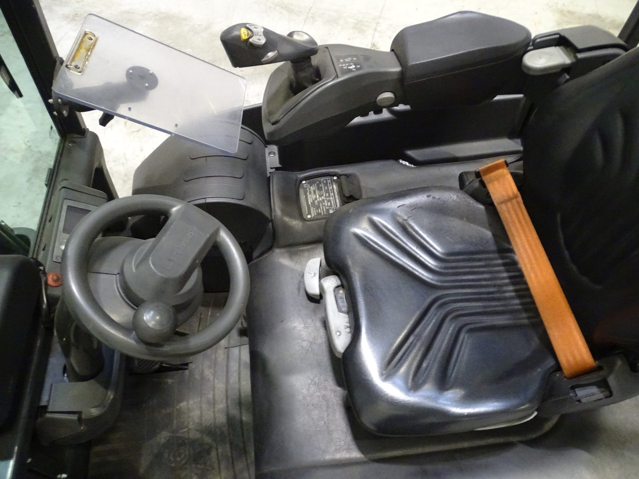 Mitsubishi AG2N1L20Q - Elektrische heftruck: afbeelding 3 Mitsubishi AG2N1L20Q - Elektrische heftruck: afbeelding 3