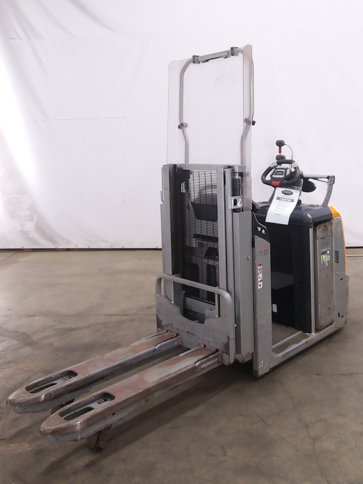 Still OPX-D20 - Orderverzameltruck: afbeelding 1 Still OPX-D20 - Orderverzameltruck: afbeelding 1