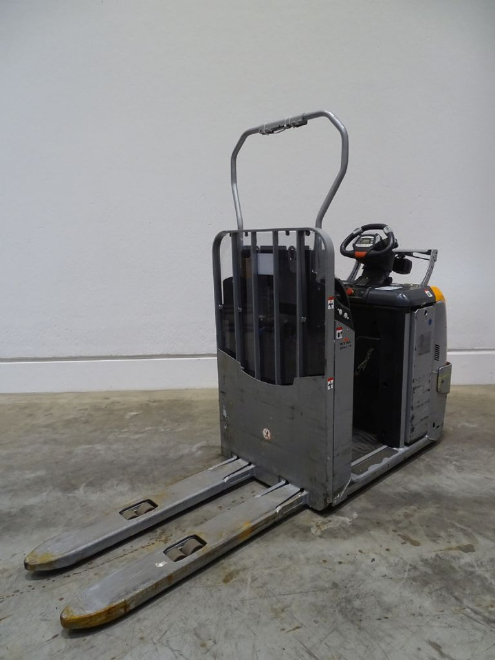 Still OPX-L12 - Orderverzameltruck: afbeelding 1 Still OPX-L12 - Orderverzameltruck: afbeelding 1