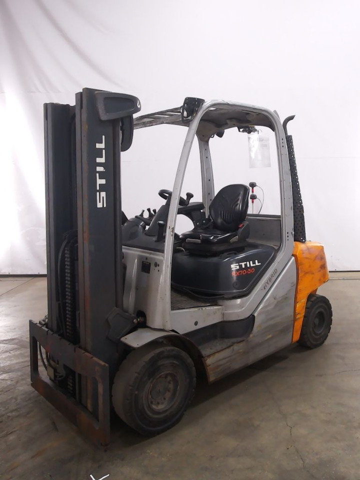 Still RX70-30 - Diesel heftruck: afbeelding 1 Still RX70-30 - Diesel heftruck: afbeelding 1