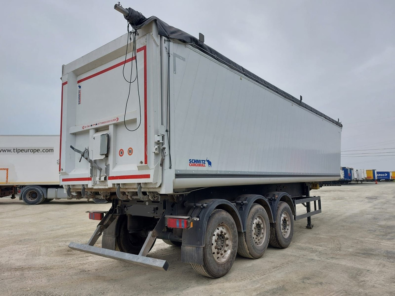 Schmitz Cargobull SCB*S3B - Kipper oplegger: afbeelding 4 Schmitz Cargobull SCB*S3B - Kipper oplegger: afbeelding 4